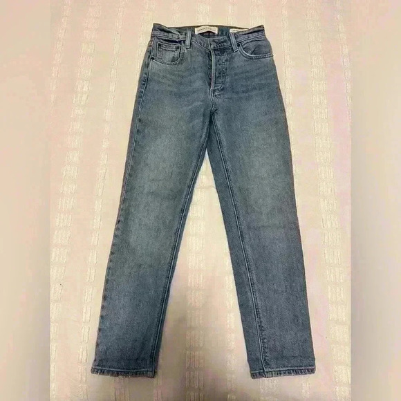 Denim Forum Aritzia The Yoko High Rise Slim High Waisted Blue Jean Denim Size 24 - Picture 4 of 9